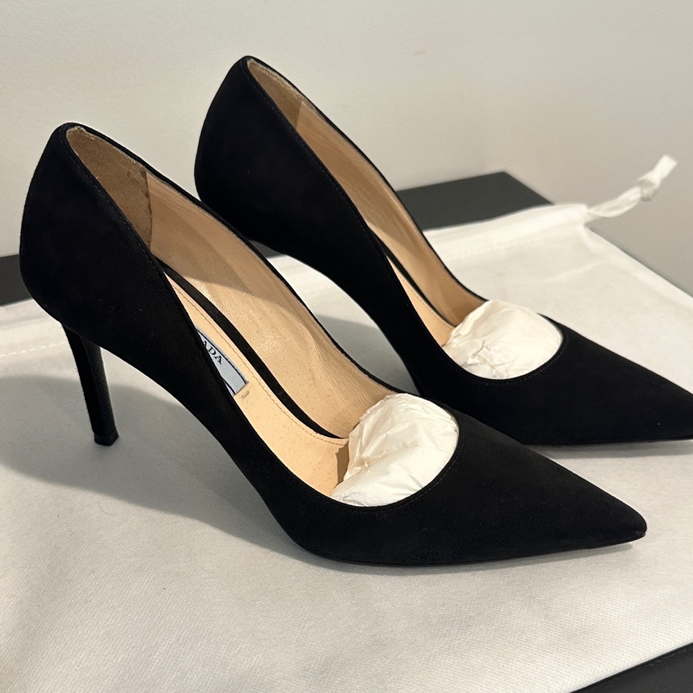 Prada Suede Leather Black Pointed Toe Heels Pump 38 - Picture 2 of 10